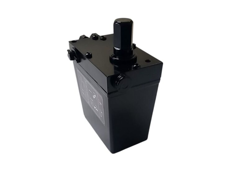 Cabin Tilt Pump - CF65/CF75/CF85 (00-13) - Image 4