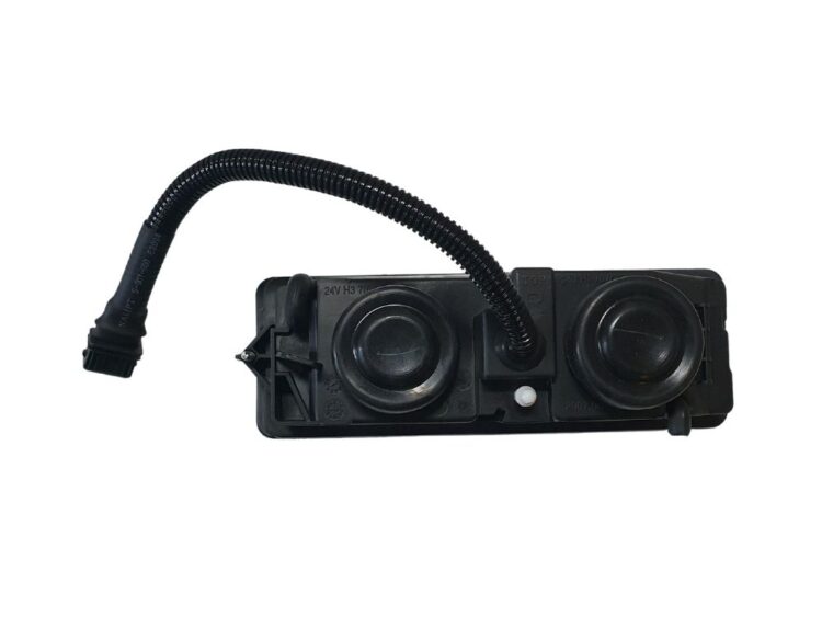Fog Lamp R/H - Rectangle - LF45/55 (01-14) - Image 2
