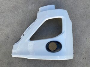 DTJ11, Japanese Makes, NISSAN-UD, Quon CD, Quon CG, Quon CW, Quon GK, Quon GW- Front Bumper Bar End- LH Left Hand (Passengers Side)– Steel – Second Hand – Quon CD/CG/CW/GW/GK (17-On), DTJ11-000-2SH