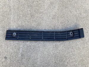 DTJ11, Japanese Makes, NISSAN-UD, Quon CD, Quon CG, Quon CW, Quon GK, Quon GW- Front Bumper Bar Step- LH Left Hand (Passengers Side) – Second Hand – Quon CD/CG/CW/GW/GK (17-On), DTJ11-000G-2SH, 52826-66427 / 5282666427