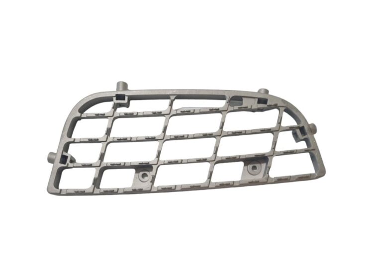 DTJ11, Japanese Makes, NISSAN-UD, Quon CD, Quon CG, Quon CW, Quon GK, Quon GW- Step Plate- RH Right Hand (Drivers Side)– Upper – Quon CK/CW/PD/PW/GK/GW (17-On), DTJ11-030U-1, 961110Z000