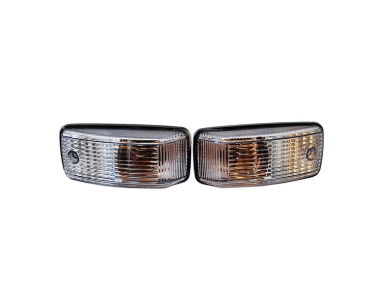 DTJ11, Japanese Makes, NISSAN-UD, Quon CD, Quon CG, Quon CW, Quon GK, Quon GW- Door Flasher- RH Right Hand (Drivers Side)=LH Left Hand (Passengers Side) – Pair – With Clear Lens & Amber Globe – Quon CD/CG/CW/GW/GK (17-On), DTJ11-240-A0, 52846-55961