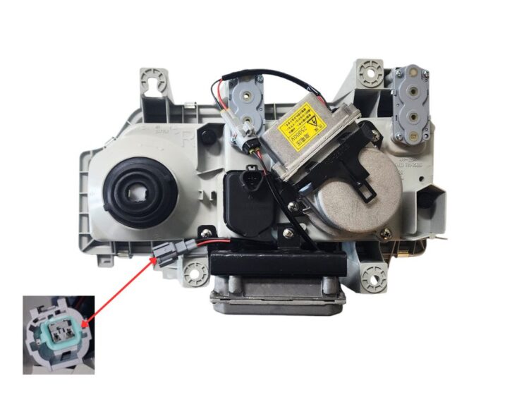 HeadLamp R/H - HID Power Pack - CW/CG/CK (00-02) - Image 4