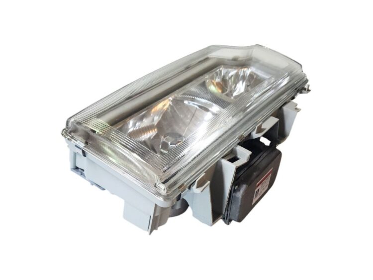 HeadLamp R/H - HID With Power Pack - CW (02-04/08) - Image 4
