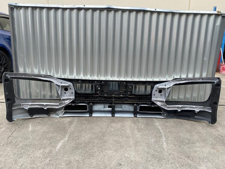 Front Bumper Bar Complete - FD/FE - Second Hand - 500 Series (17-On) - Image 2
