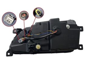 This HeadLamp suits right hand side of the cab, with a Chrome look this lamp is a LED editition, suited to fit your Hino Ranger Pro 2003-2017.