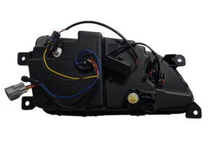 This HeadLamp suits left hand side of the cab, with a Black look this lamp is a LED editition, suited to fit your Hino Ranger Pro 2003-2017.