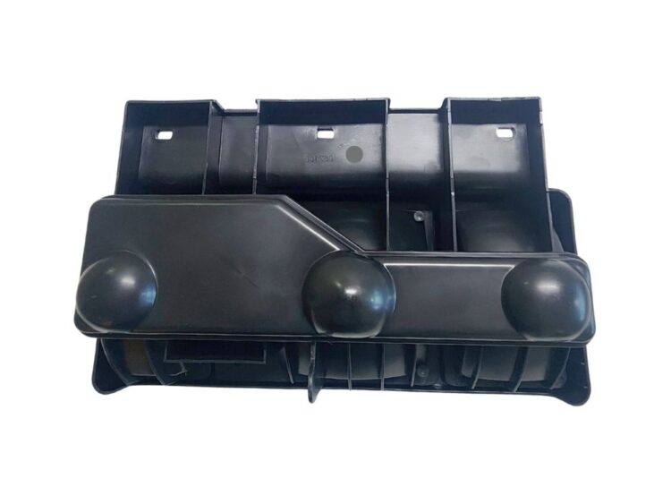 Tail Lamp L/H - N Series (85-94) - Image 4