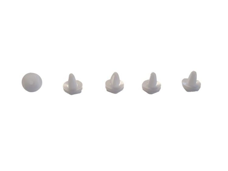 CANTER, FE7, FE8, Japanese Makes, MB84, MITSUBISHI- Grille Clip Kit – 5 Clips Per Kit – FE7/FE8 (05-11), MB84-093K-0, MK402455