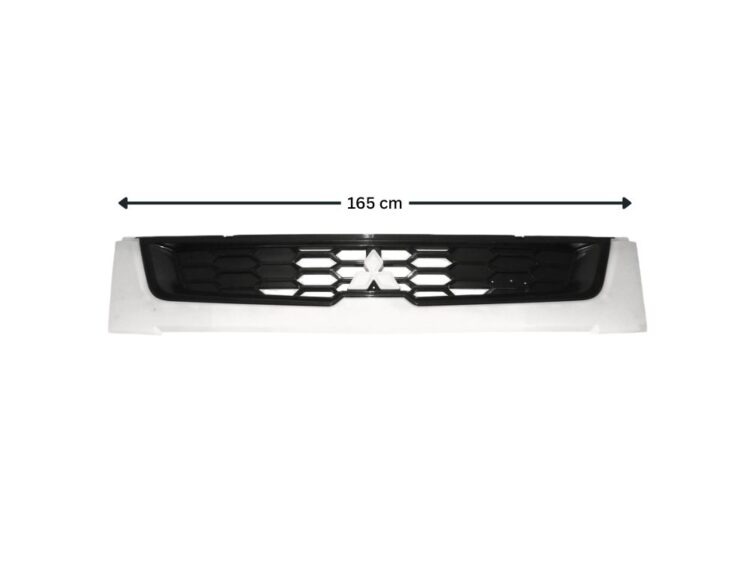 Grille - With grille badge - Wide Cab - FM/FN (11-On) - Image 2