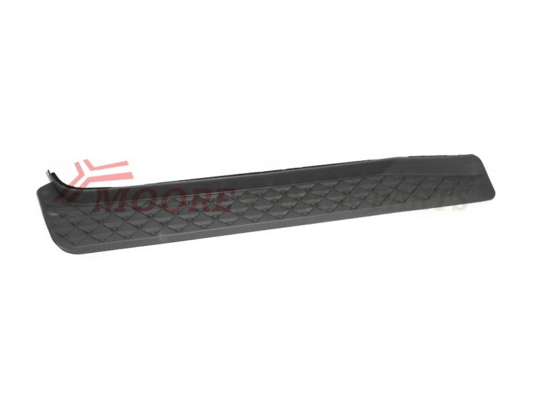 FP, FS, FV, Japanese Makes, MBJ6, MITSUBISHI- Guard Garnish- RH Right Hand (Drivers Side)– FS5/FP5/FV5 (11-18), MBJ6-052-A1