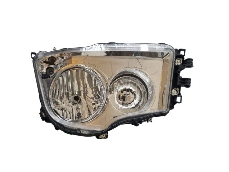 ACTROS, European Makes, MD100, MERCEDES- HeadLamp- RH Right Hand (Drivers Side)– Manual Adjust – With Square Fog Lamps – Actros M/L Classic/Stream Space (13-On), MD100-200-A1, 9608203139 / 9618208161