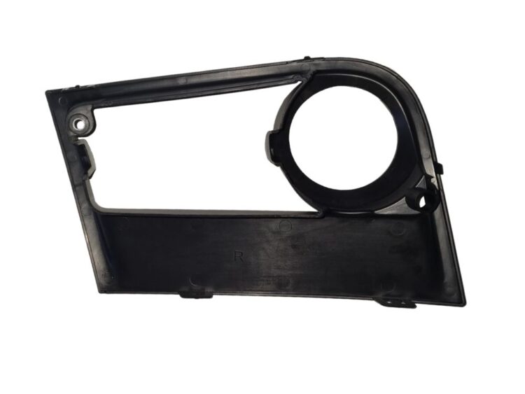 Fog Lamp Rim R/H - With Daytime Running Lamp Holes - Actros M/L Classic/Stream Space (12-20) - Image 4