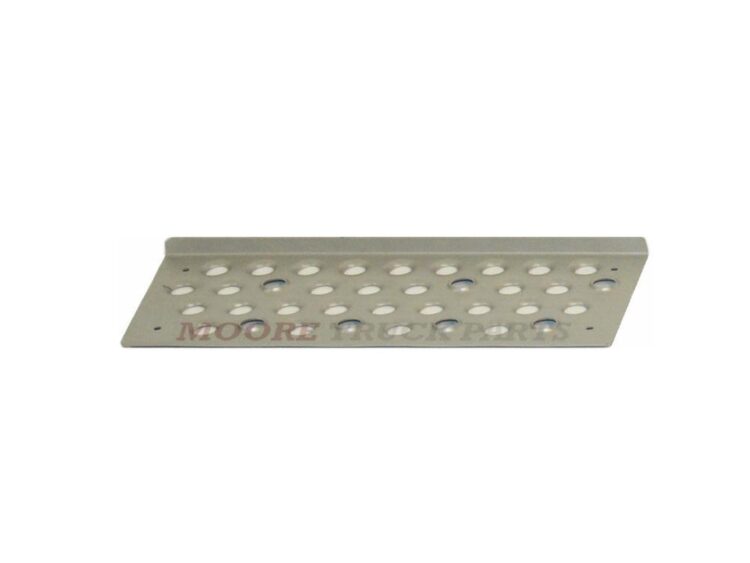 ACTROS, European Makes, MD92, Megaspace, MERCEDES, MP1- Step Plate - RH Right Hand (Drivers Side)=LH Left Hand (Passengers Side) – Lower – Actros Megaspace MP1 (96-02), MD92-030L-0, 9416663428