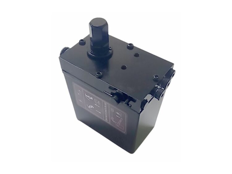 Cabin Tilt Pump - FM (13-20)