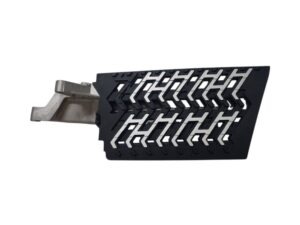 Step Plate Plastic And Bracket L/H - Lower - Complete with Aluminium Tread - FM (20-On)