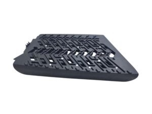 Step Plate Plastic R/H - Lower - With Holes For Aluminium Tread - FM (20-On)
